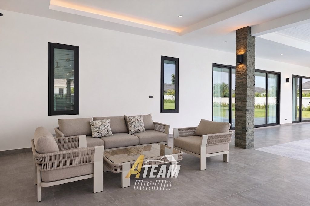 Prestigious 5-Bedroom Pool Villa on 2,622 sqm Prime Land, thumbnail 24