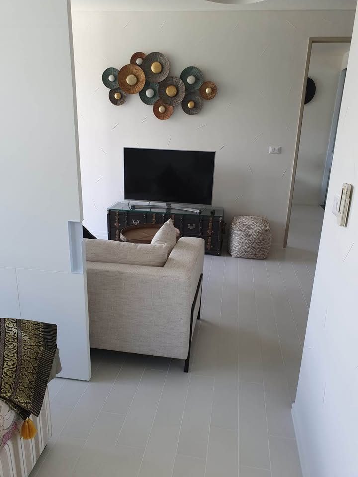Beautiful 2-Bedroom Condo with Pool View at Veranda, Khao Takiab, thumbnail 15