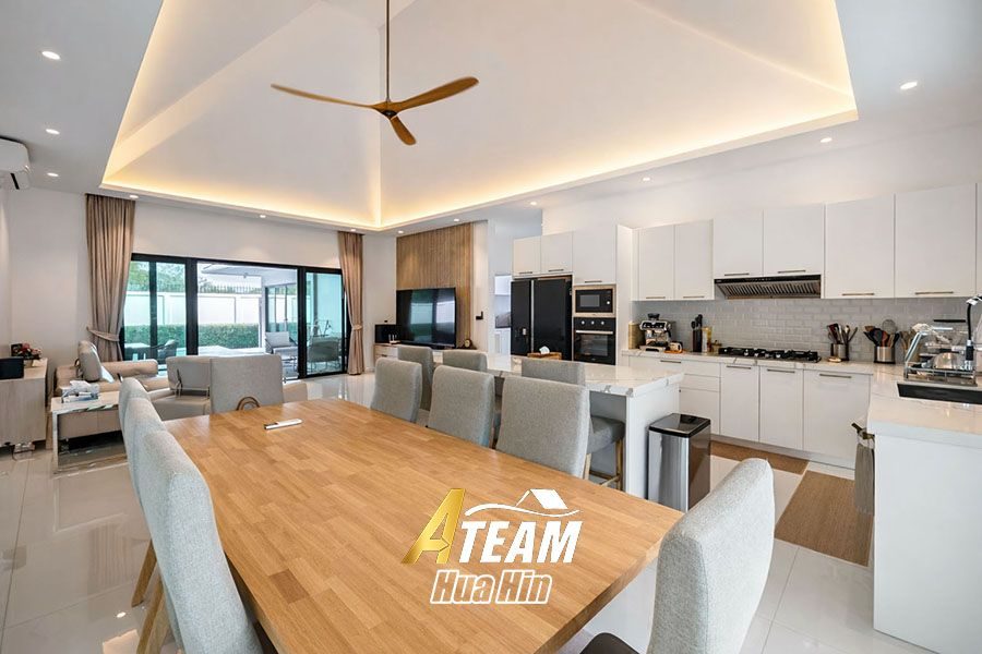 Modern 3 Bed 3 Bath Pool Villa near Blackmountain , thumbnail 11