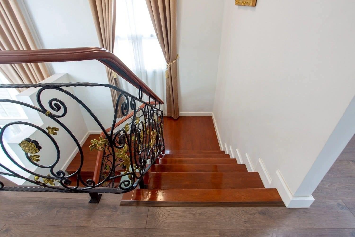 Impressive 7-Bedroom Mansion with Large Saltwater Pool in Cha-Am, thumbnail 11