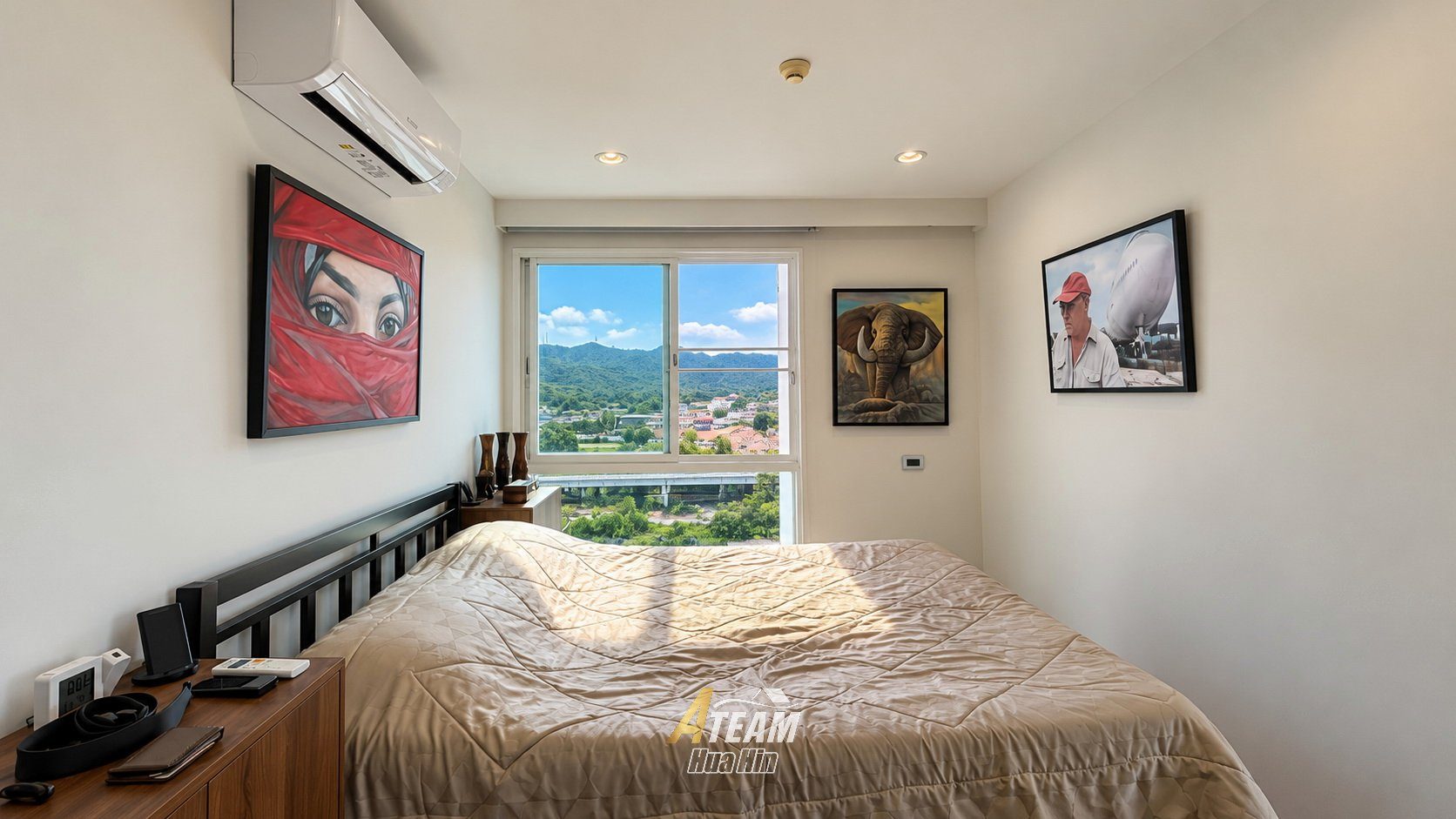 Fully Renovated Top-Floor Corner Condo at Tira Tiraa, thumbnail 18