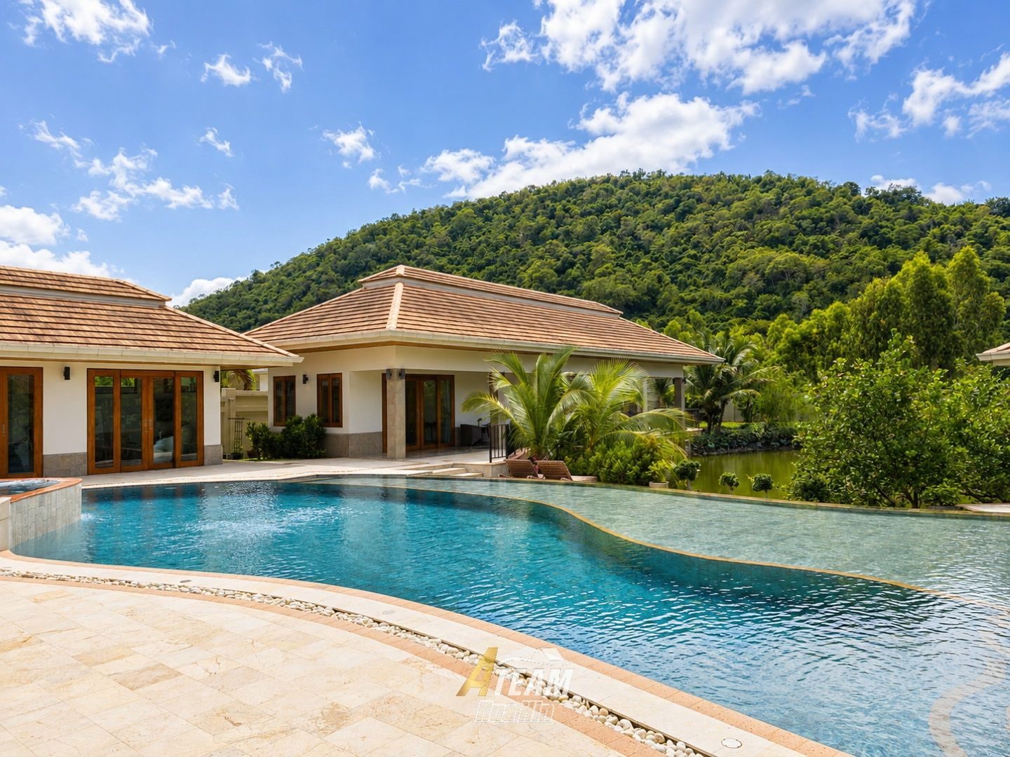 Exceptional 7-Bedroom Pool Villa, thumbnail 12