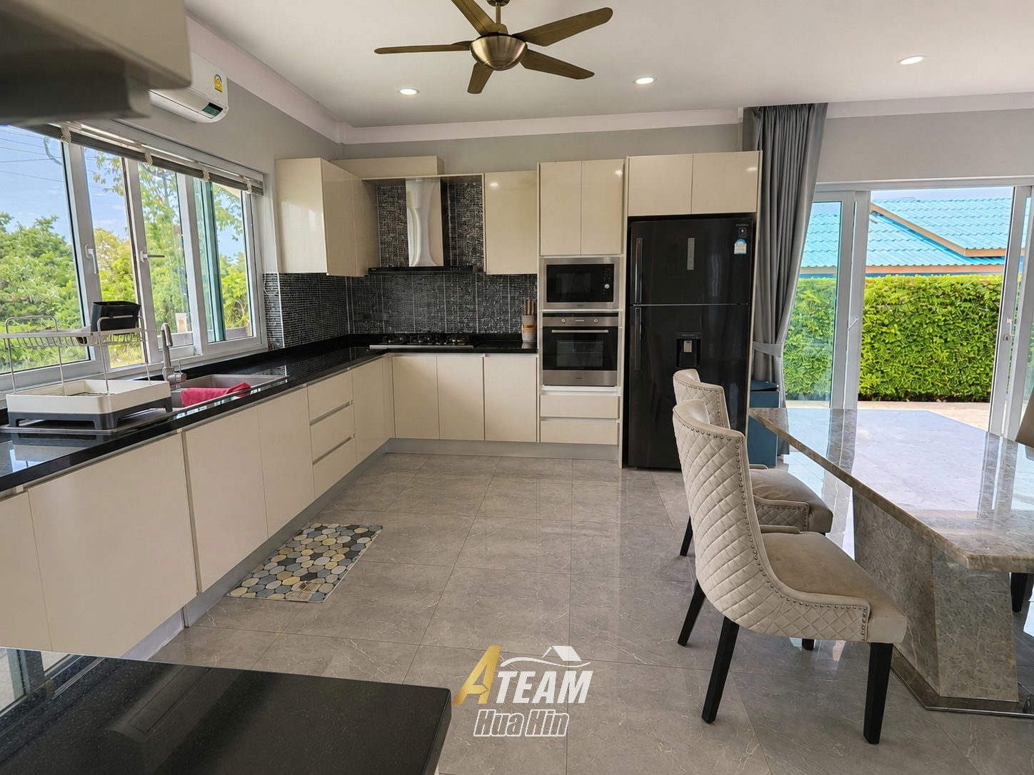 For rent 3 bed pool villa with mountain view Khao Tao, Hua Hin, thumbnail 11