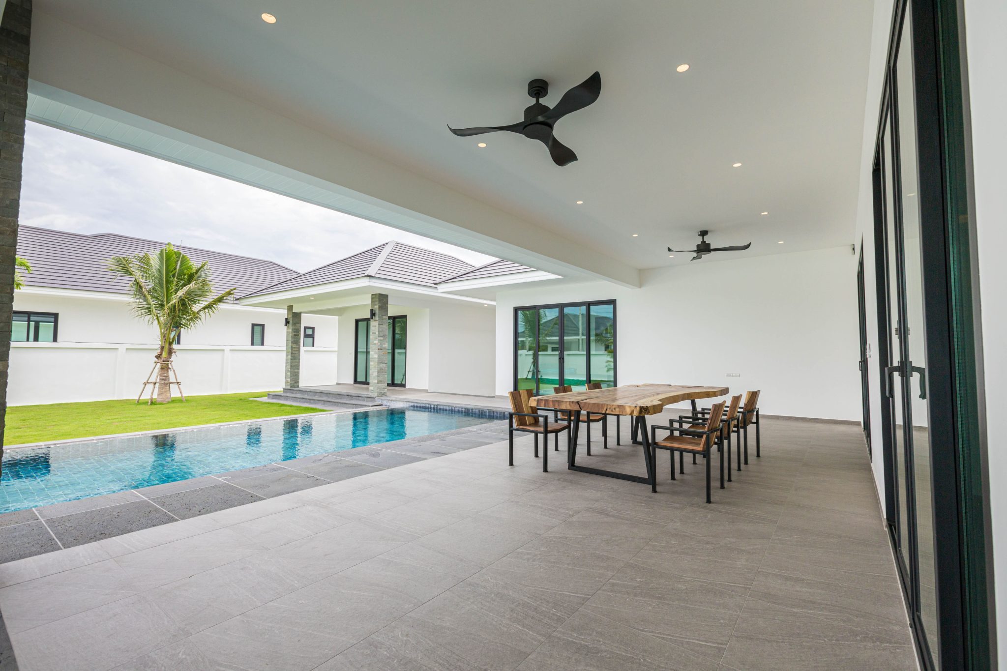BHUMI Hua Hin – Luxury Pool Villas on Expansive Private Plots, thumbnail 10