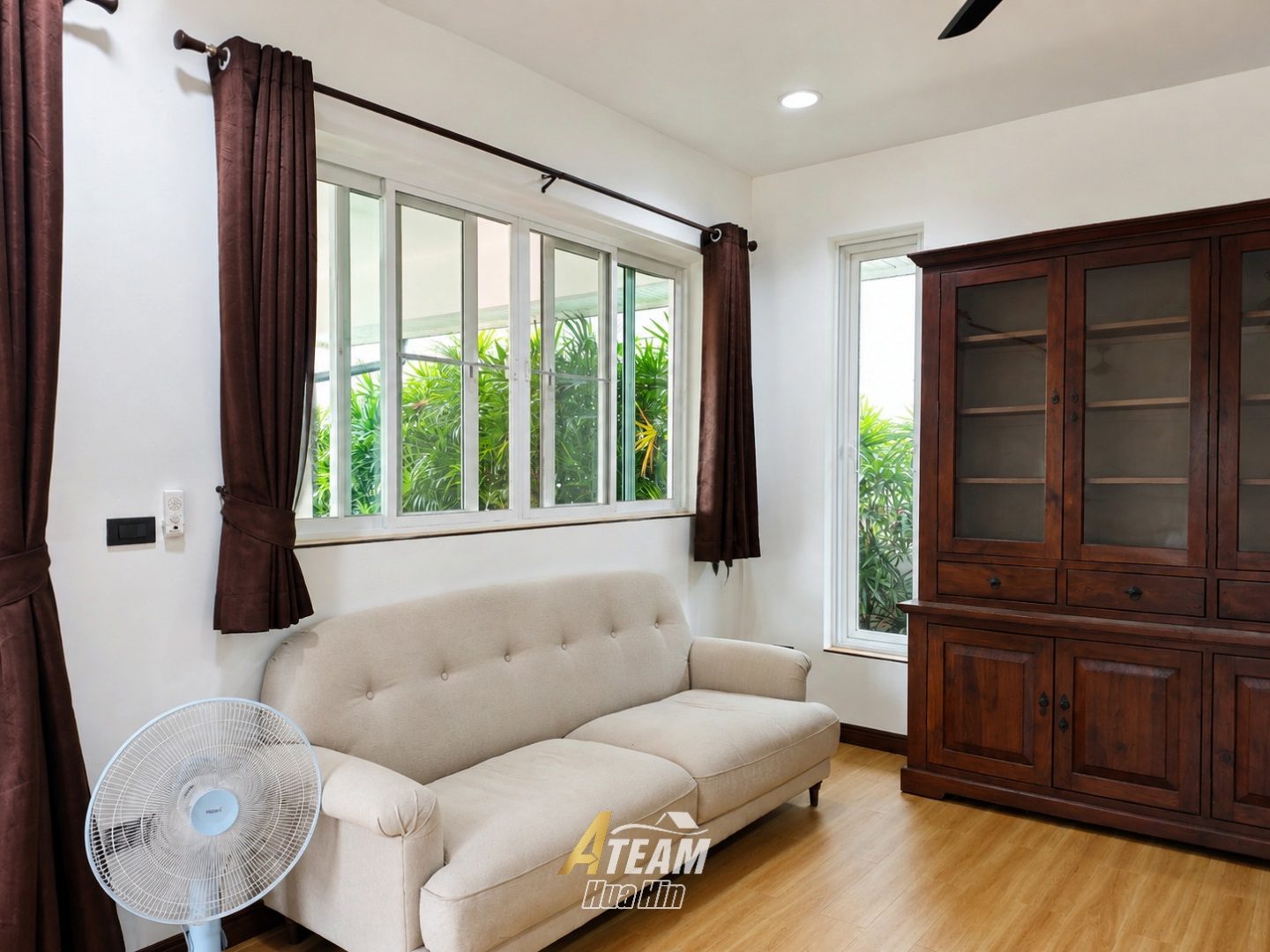 Pet-Friendly 2-Bedroom House, thumbnail 8