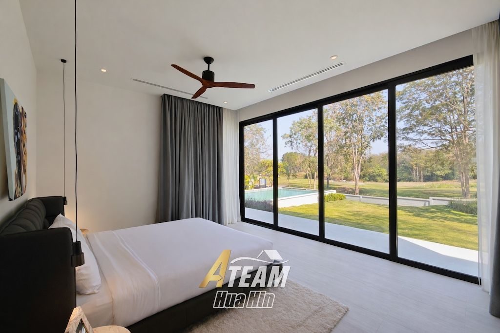 Luxury 3-Bedroom Estate with Springfield Golf Course View, thumbnail 20