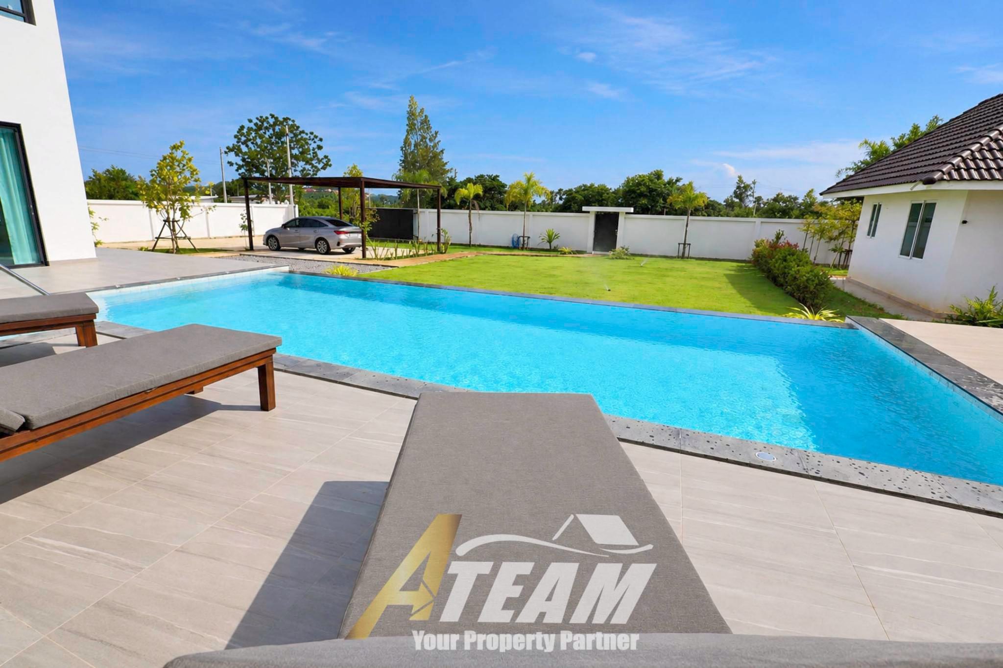 Luxury 6-Bedroom Pool Villa with Guest House at Baan Lom Yen, Hua Hin, thumbnail 32