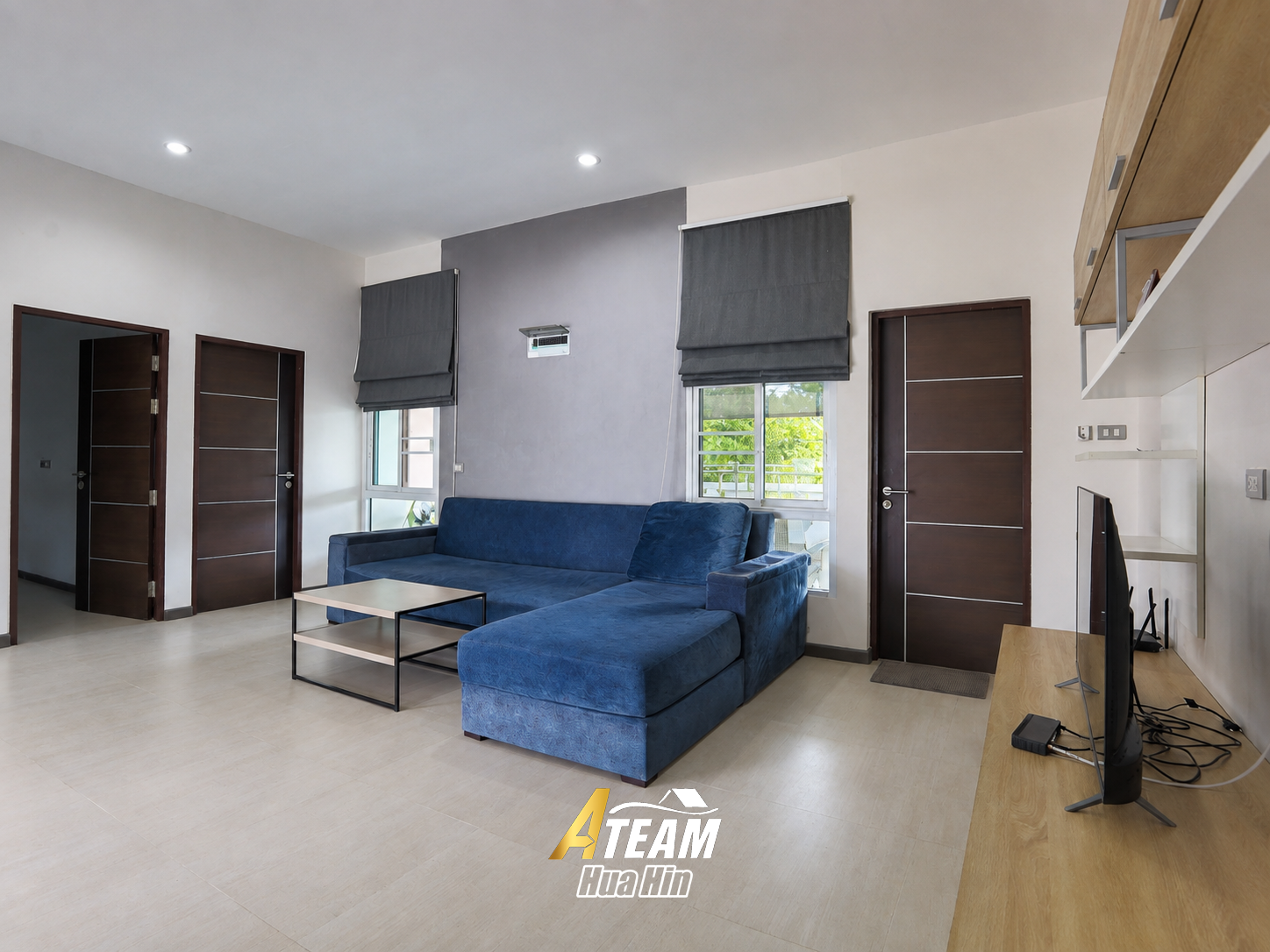 For sale House 3-Bedroom in Black Mountain., thumbnail 9