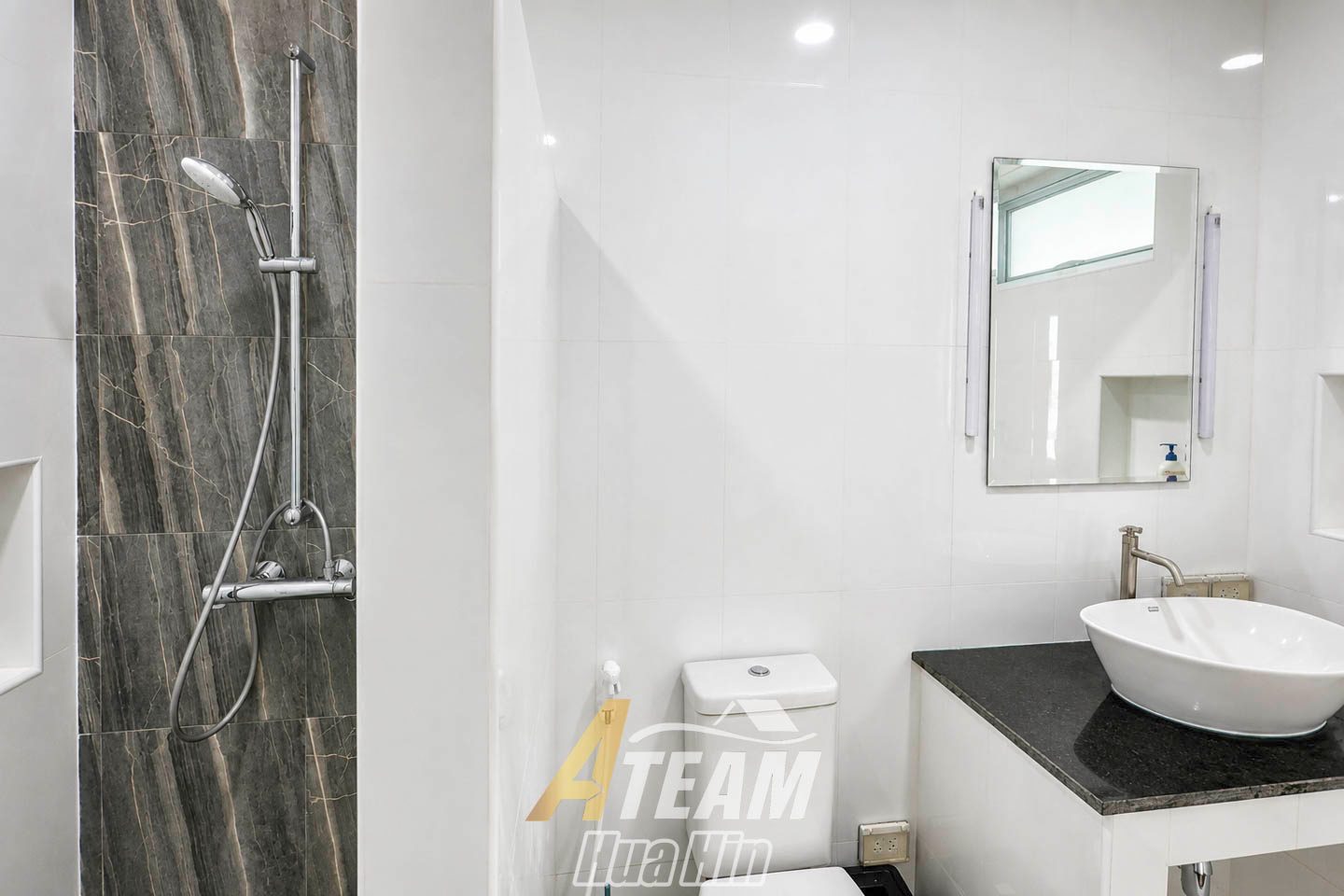 Private 3-Bedroom Pool Villa on a Large 800 Sq.m. Plot | Pak Nam Pran, Pranburi, thumbnail 11