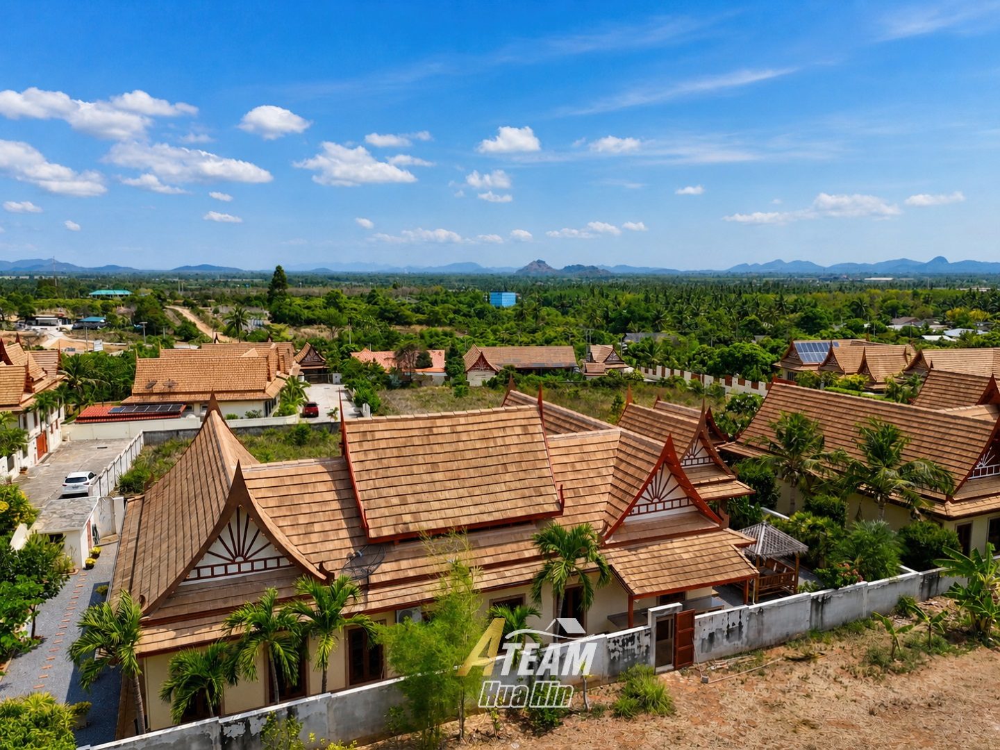 Tropical Pool Villa on a Large  Land Plot, thumbnail 2