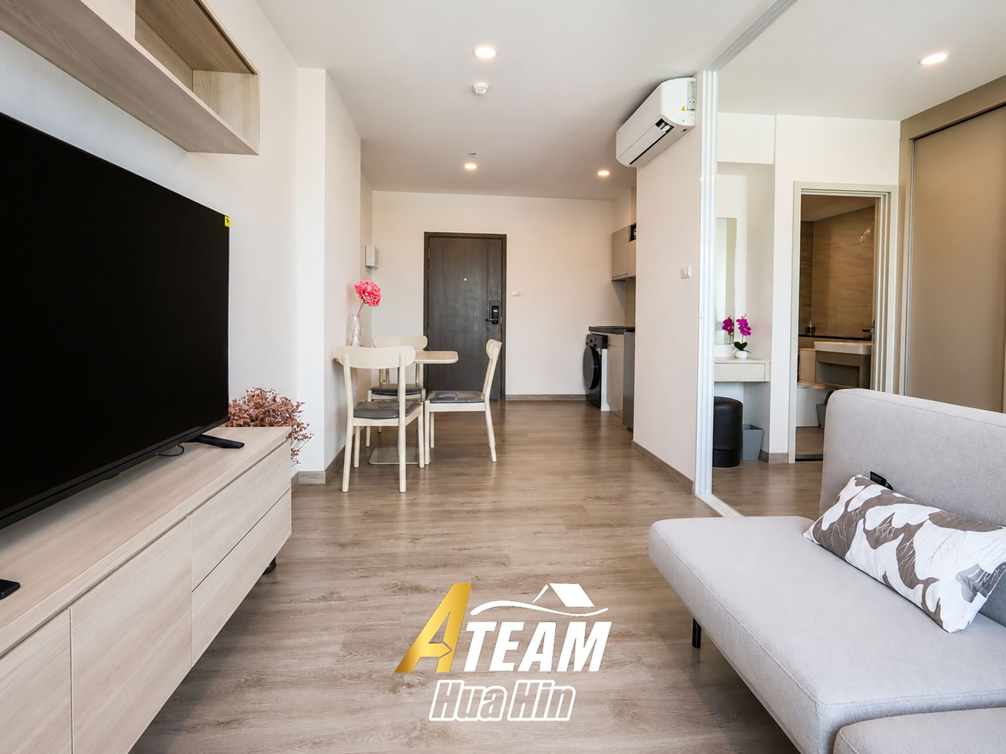 Blue Whale Hua Hin Condo for Rent – 16th Floor, thumbnail 3