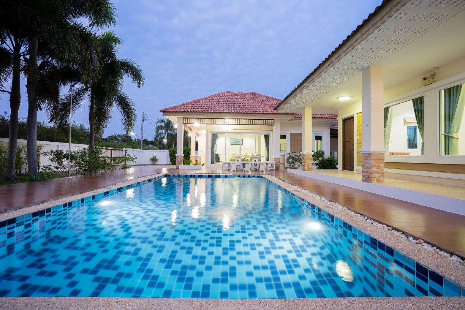 Spacious 4-Bedroom Freehold Pool Villa in Hin Lek Fai, thumbnail 20