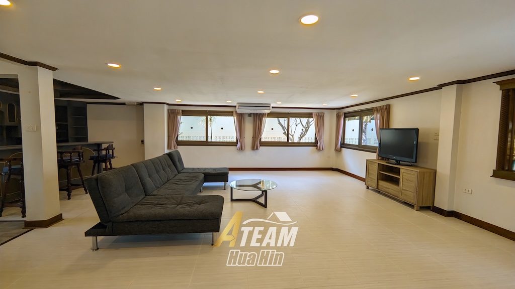 4-Bedroom House for Sale in Hua Hin Center, thumbnail 9