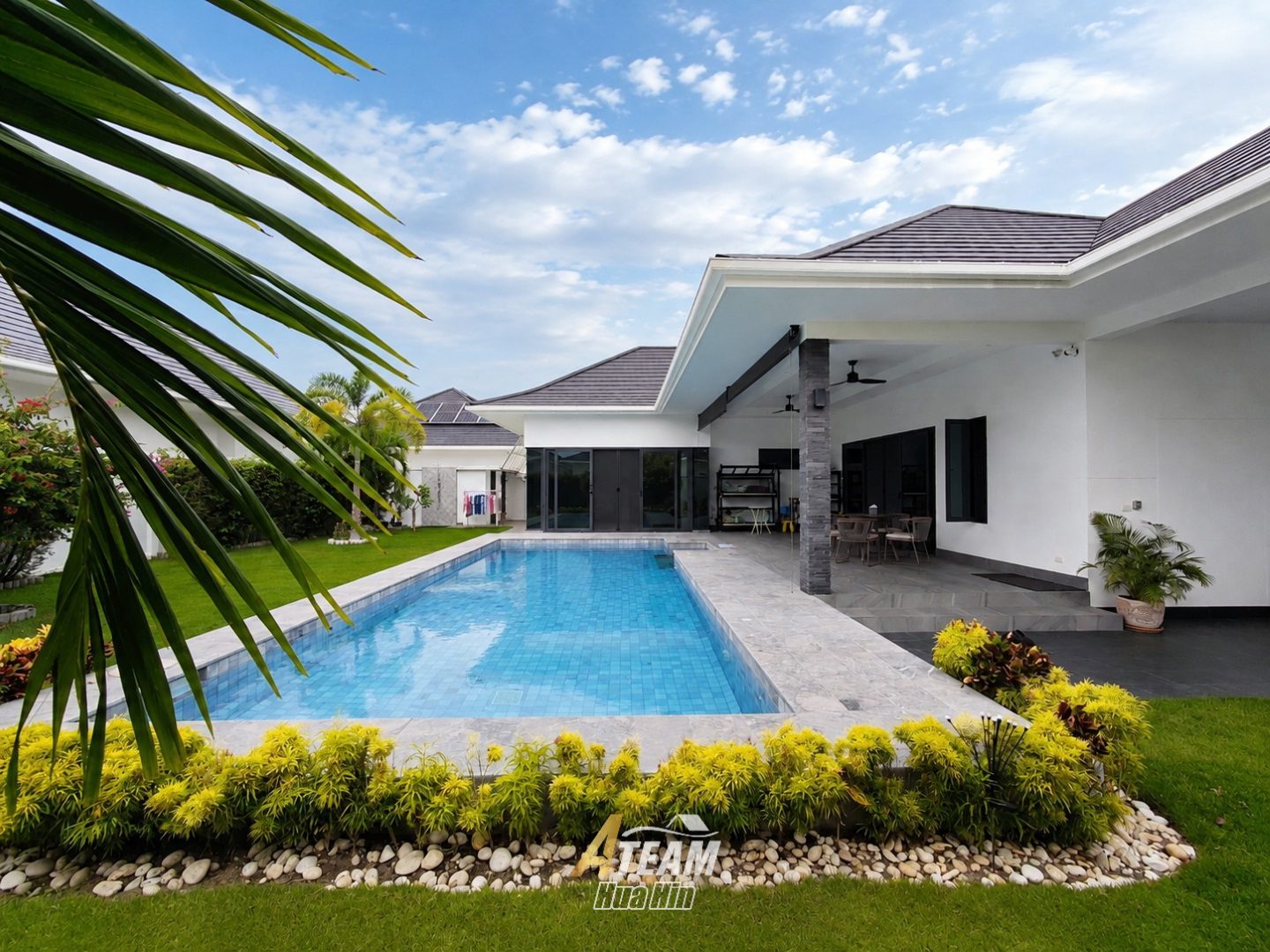 Modern 3-Bedroom Pool Villa in Aria 2, thumbnail 2