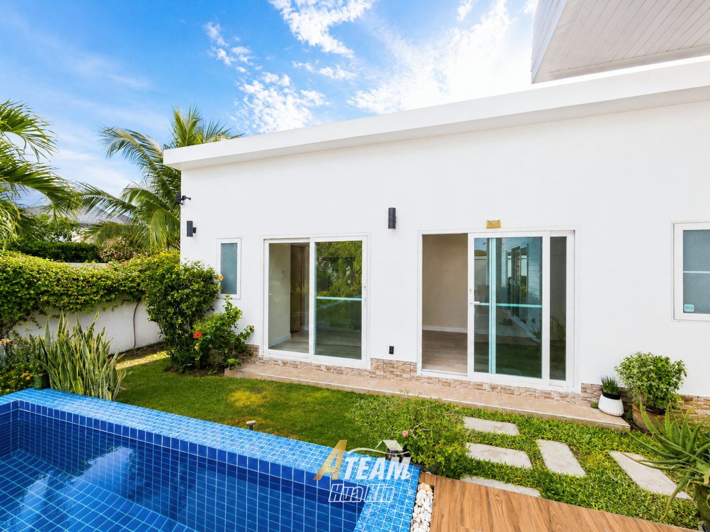 Beautiful Smart Pool Villa for Sale in Soi 112, Thap Tai, thumbnail 7
