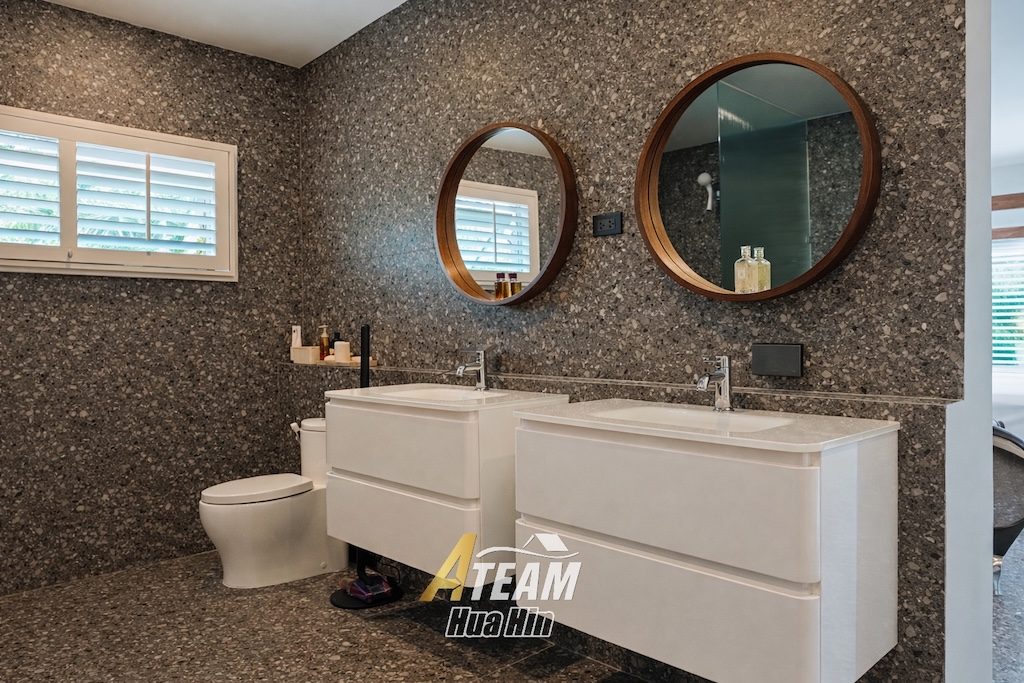 Modern 3 Bed 3 Bath Pool Villa at Black Mountain Golf Club, thumbnail 14