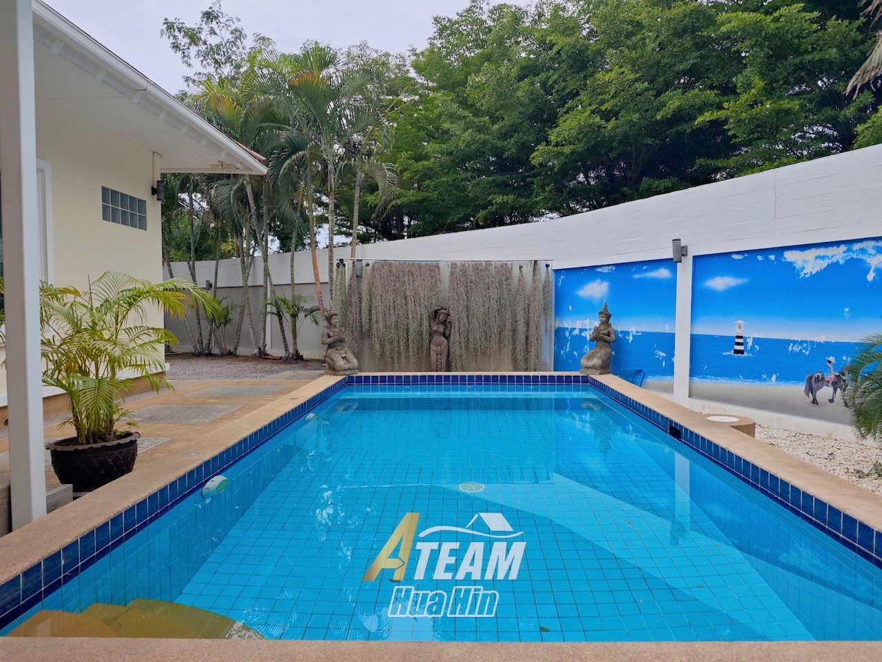 Villa avec piscine de 3 chambres à louer au centre de Hua Hin, miniature 3