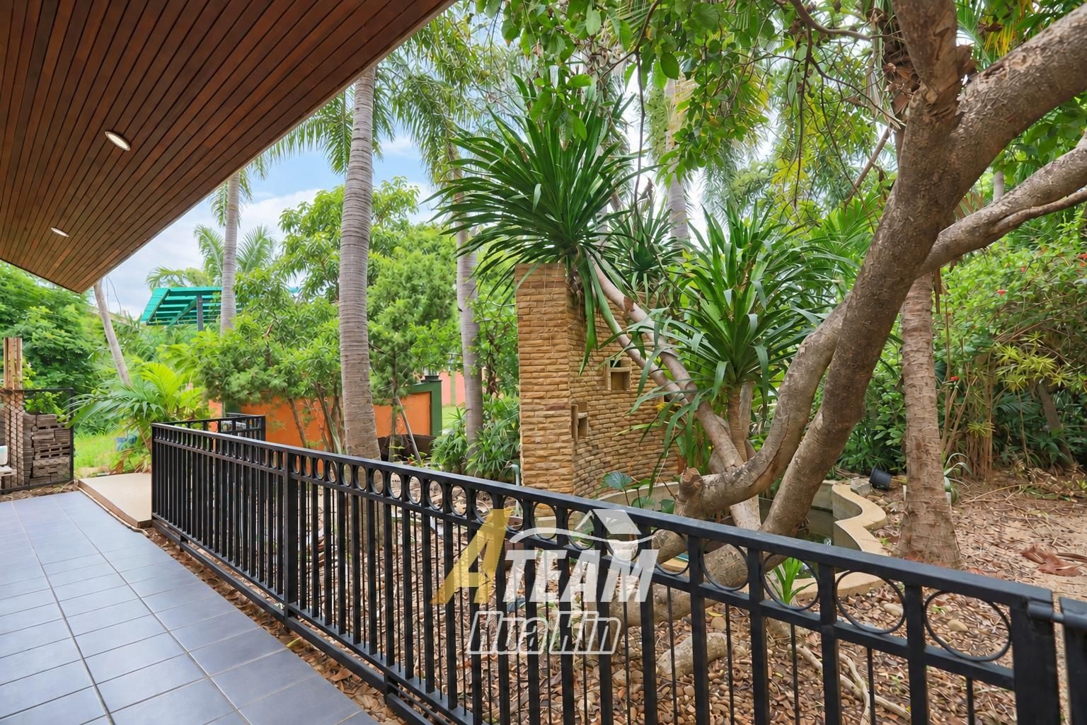 Spacious 4-Bedroom House with Guest House and Gym Building for Sale, thumbnail 4