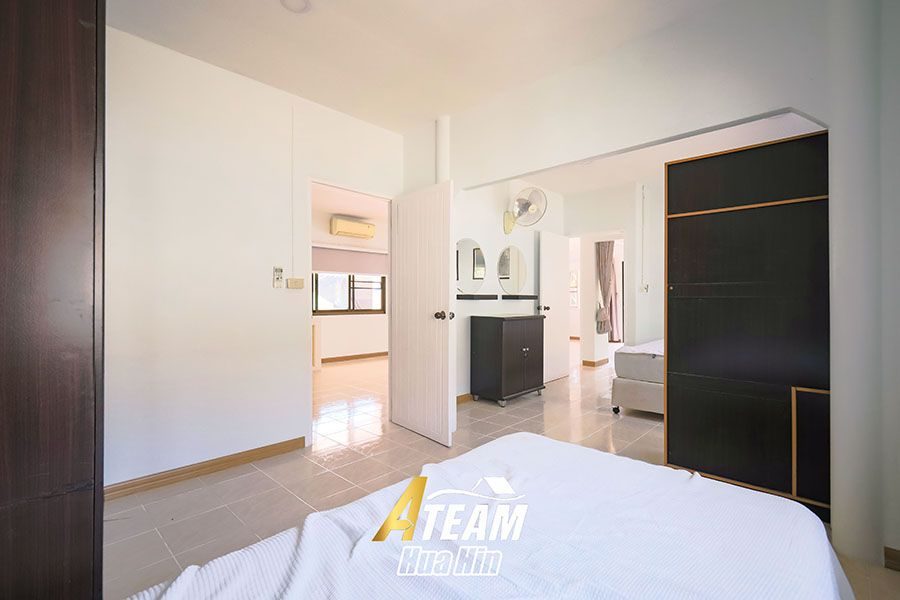 Thai-Style 3-Bedroom House in Peaceful Wang Pong, thumbnail 10