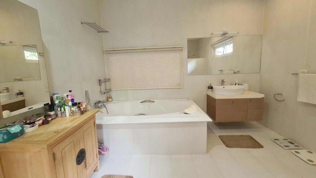luxury 7 bedrooms Pool Villa in Orchid Palm Homes, thumbnail 16