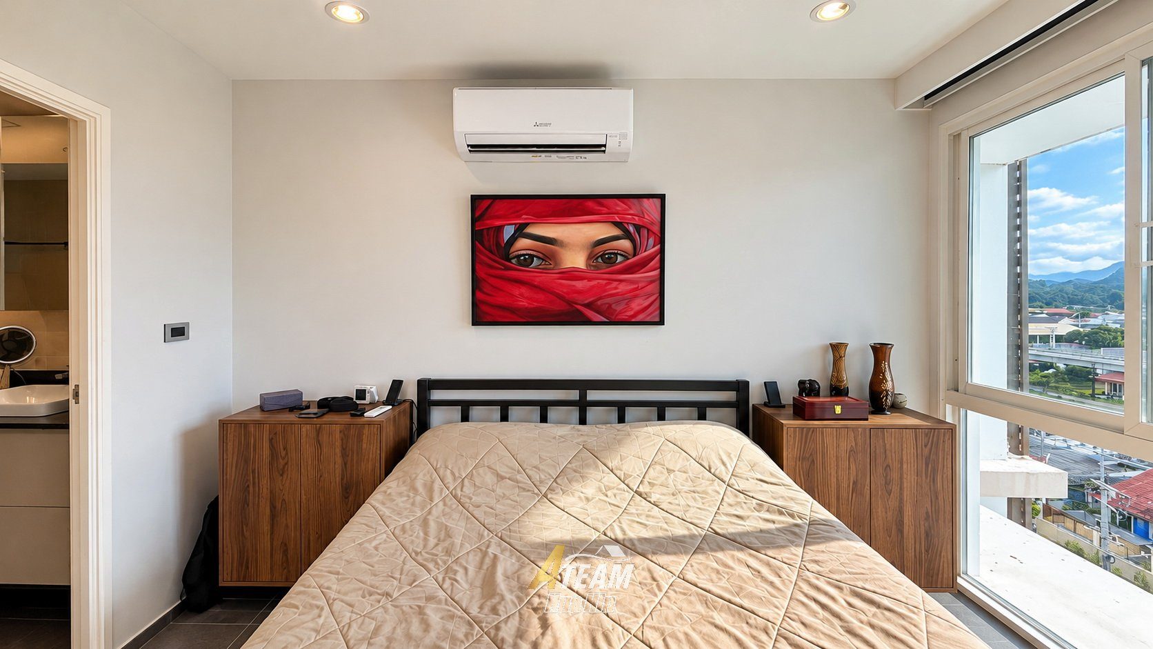 Fully Renovated Top-Floor Corner Condo at Tira Tiraa, thumbnail 15