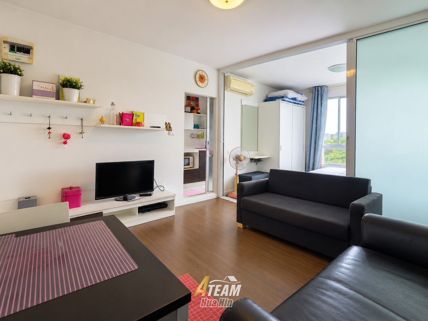 1-Bedroom Condo for sale in Hua Hin Center, thumbnail 3