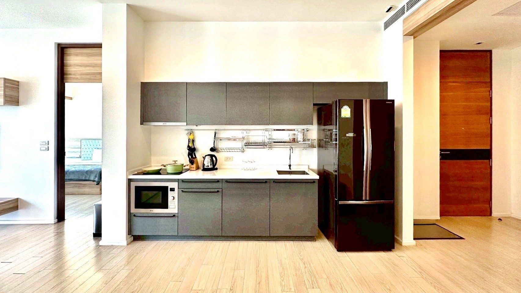 Luxury Beachfront 3-Bedroom Condo for Sale at Wan Vayla Hua Hin, Khao Tao, thumbnail 18