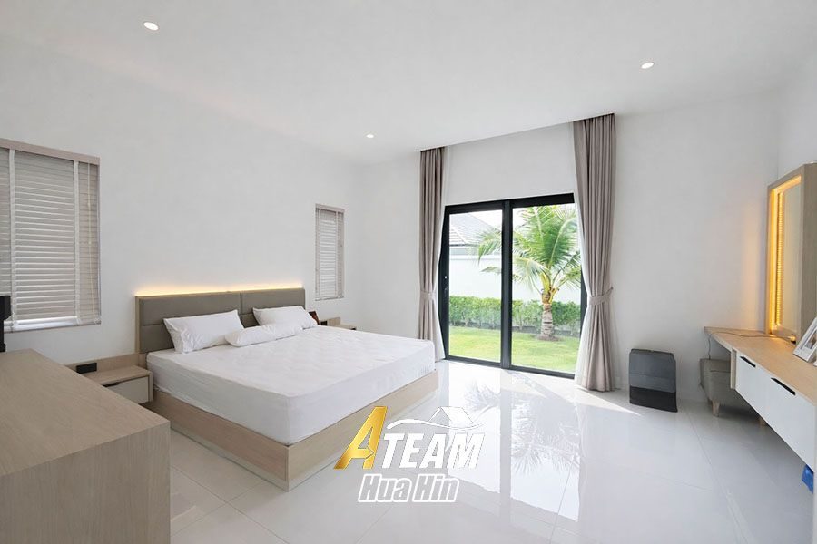 Modern 3 Bed 3 Bath Pool Villa near Blackmountain , thumbnail 16