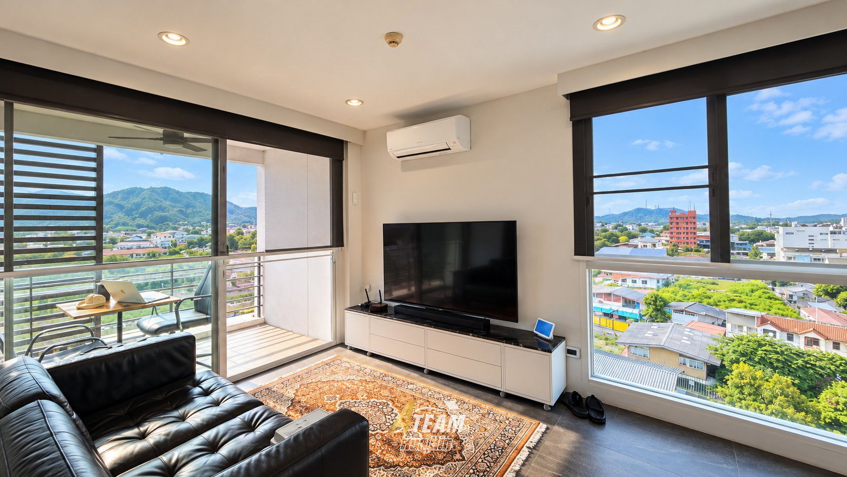 Fully Renovated Top-Floor Corner Condo at Tira Tiraa, thumbnail 13