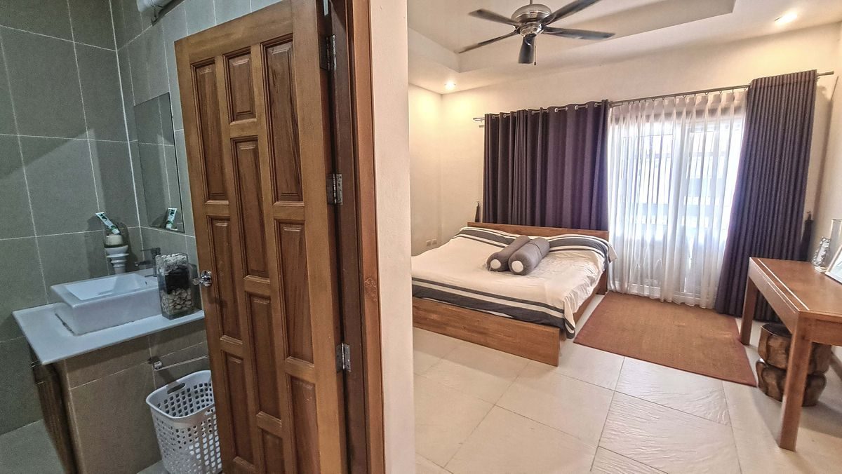 luxury 7 bedrooms Pool Villa in Orchid Palm Homes, thumbnail 12