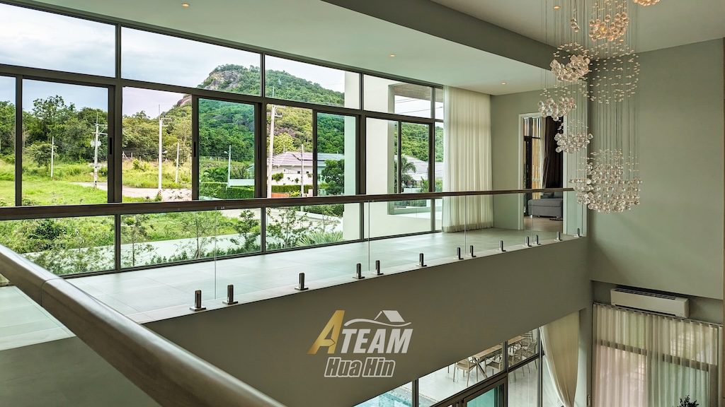 Luxury 4-Bedroom Pool Villa Surrounded by Mountains, thumbnail 30