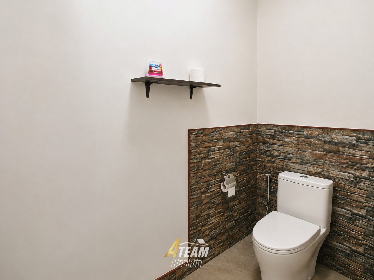 Pet-Friendly 2-Bedroom House, thumbnail 17