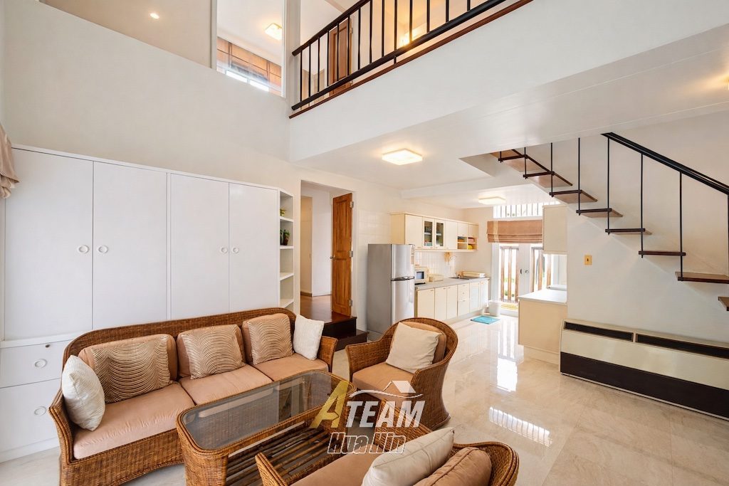 Beachfront Luxury Pool Villa for Sale in Baan Chaliang Lom, thumbnail 3