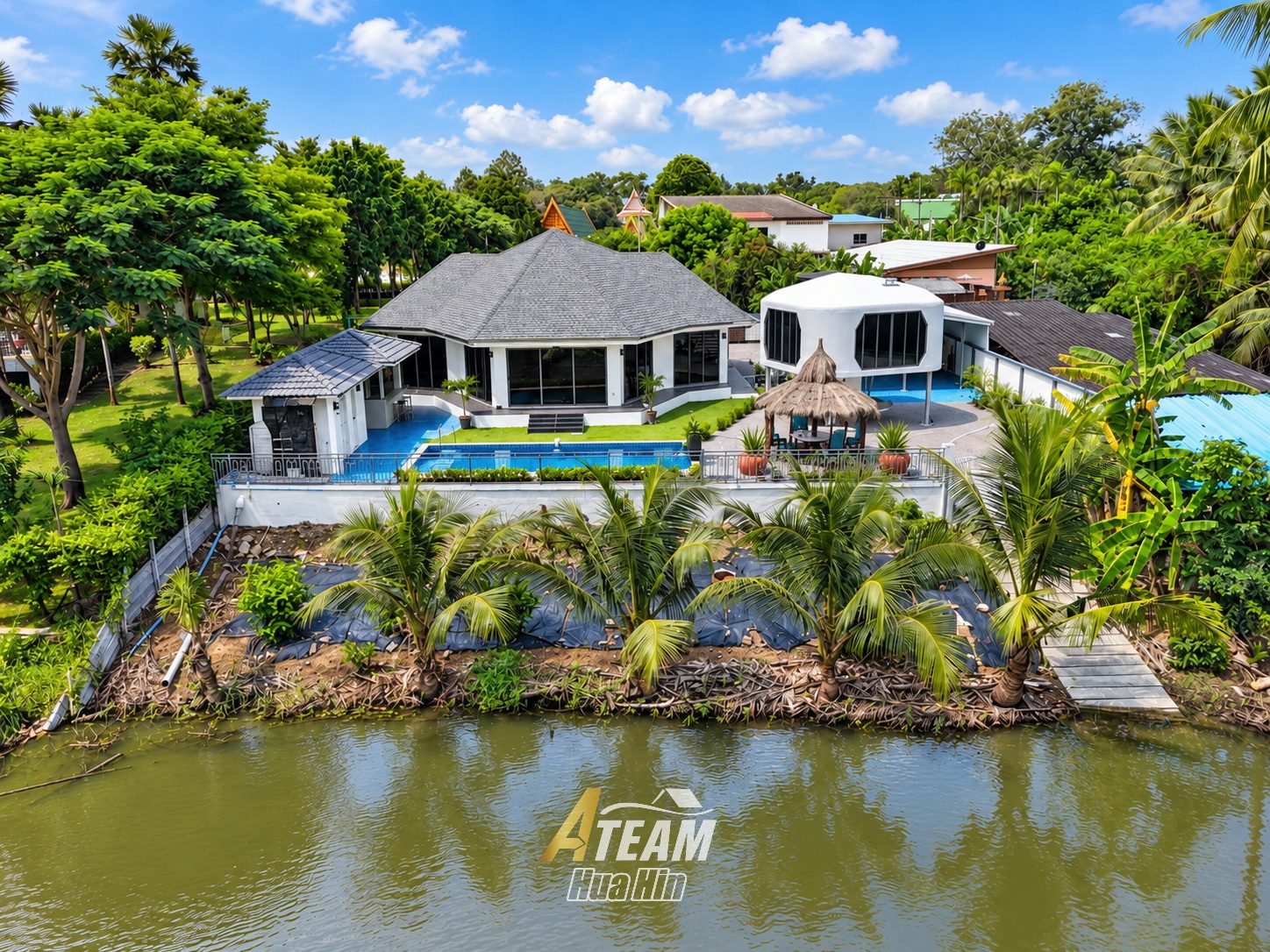 Private Riverside Pool Villa with Expansive Land in Pranburi