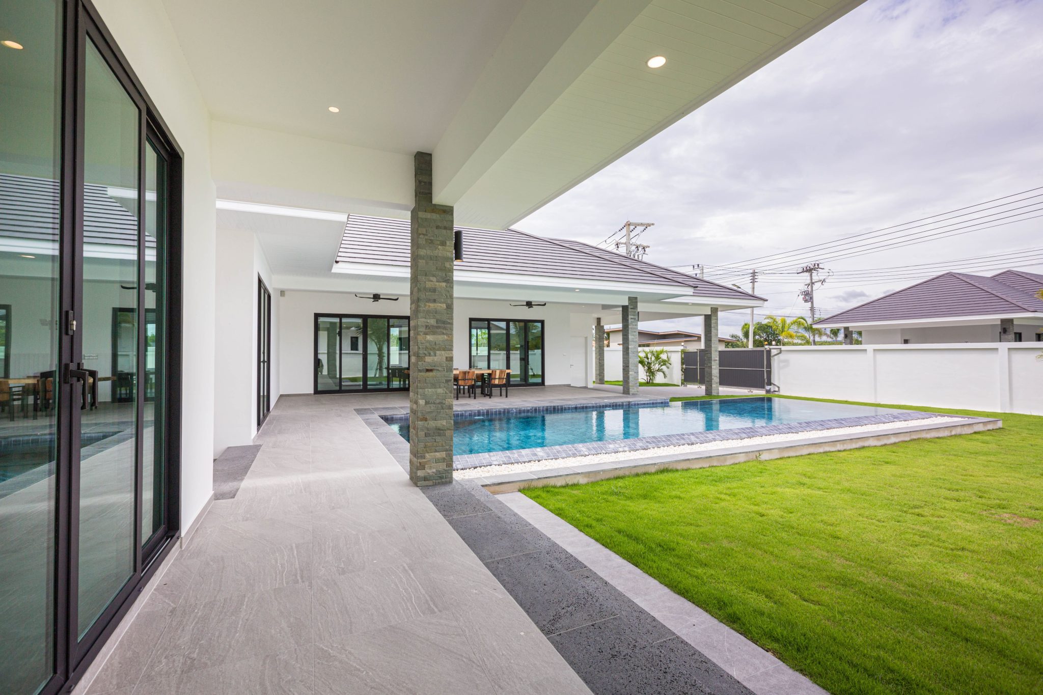 BHUMI Hua Hin – Luxury Pool Villas on Expansive Private Plots, thumbnail 2