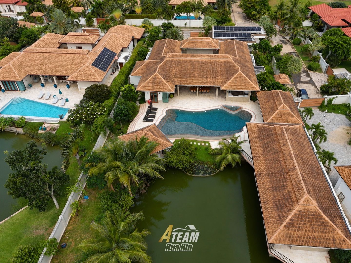 Exceptional 7-Bedroom Pool Villa, thumbnail 3