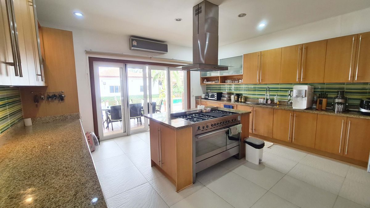 luxury 7 bedrooms Pool Villa in Orchid Palm Homes, thumbnail 26