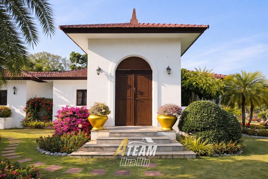 Luxury 6-Bedrooms Spacious 3,200 sqm Estate 5 min from city center — , thumbnail 23
