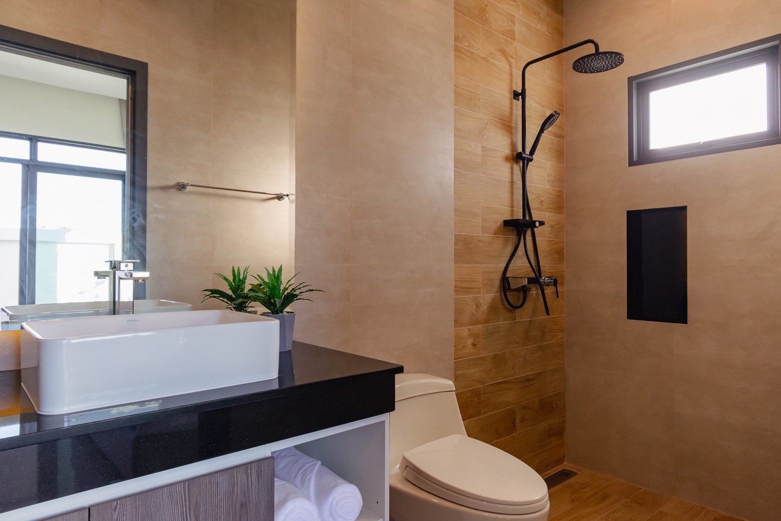 Modern 3 Bedroom  Luxury Pool Villas on Soi 112, thumbnail 23