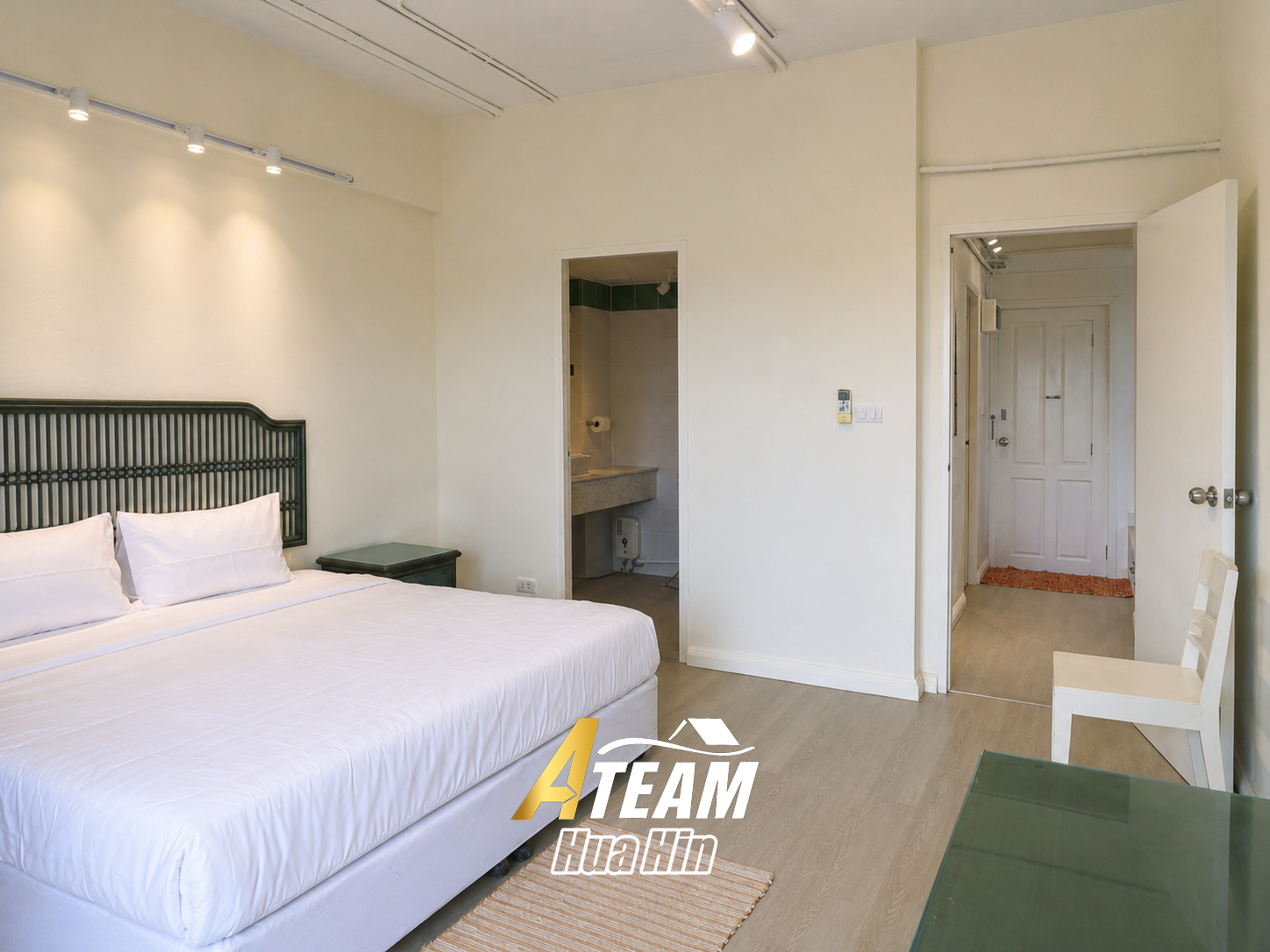 2-Bedroom Beachfront Condo at Blue Wave, Hua Hin, thumbnail 9