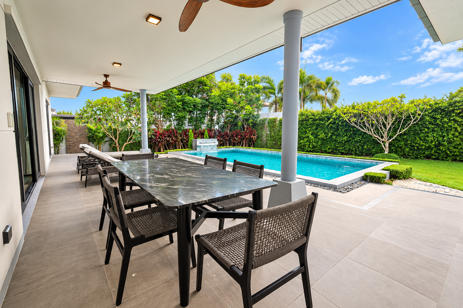Spacious 3-Bedroom Villa at Nantra Residence Hua Hin, thumbnail 4