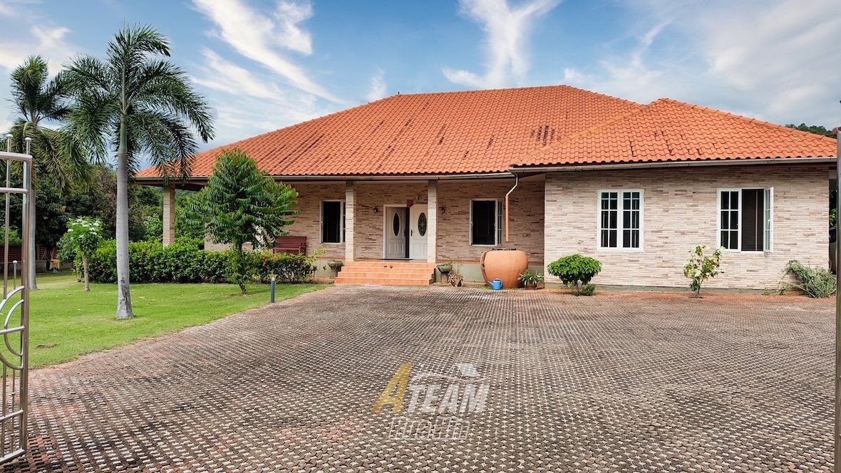 Pool Villa with Stunning Mountain Views in Khao Tao – 2 Rai of Land, thumbnail 3