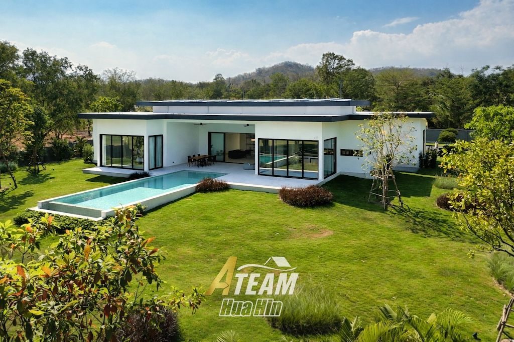 Luxury 3-Bedroom Estate with Springfield Golf Course View, thumbnail 39