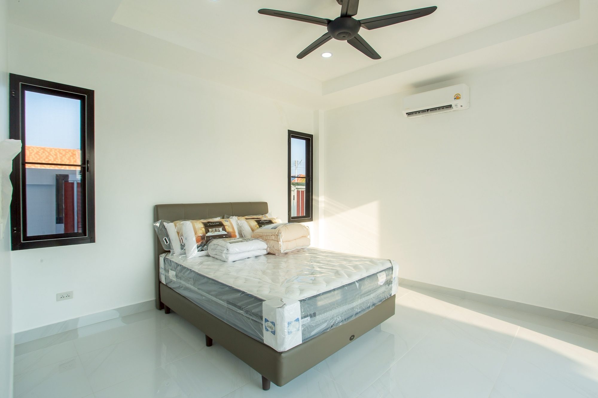 Khao Tao Pool Villa – Affordable 3-Bedroom Home with Mountain Views, thumbnail 10