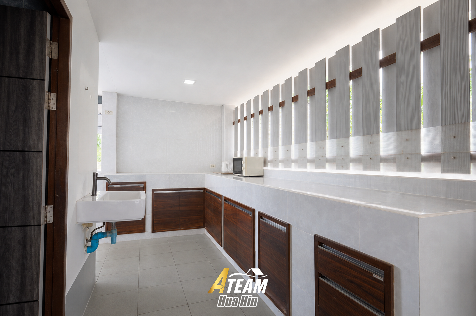 For sale House 3-Bedroom in Black Mountain., thumbnail 21