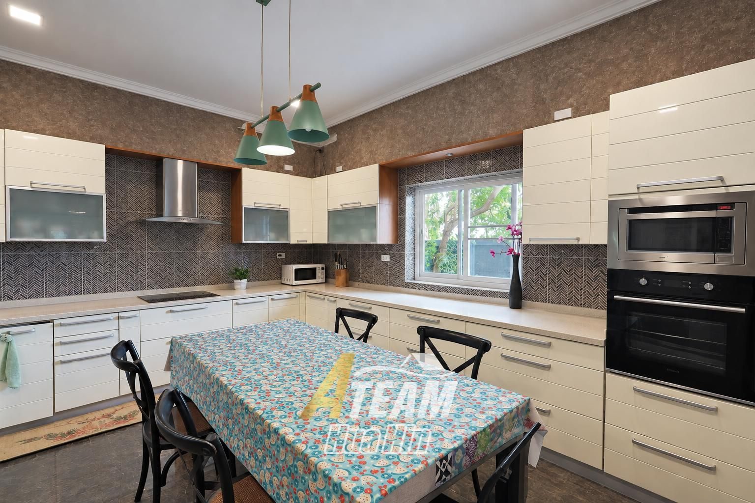 Spacious 4-Bedroom House with Guest House and Gym Building for Sale, thumbnail 16