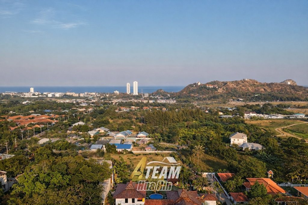 Luxury 6-Bedrooms Spacious 3,200 sqm Estate 5 min from city center — , thumbnail 36