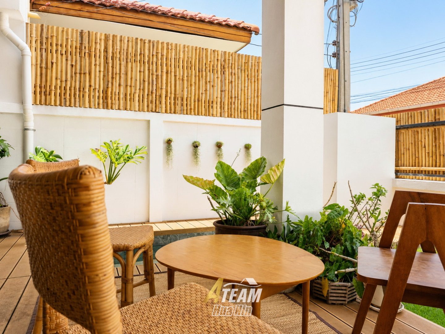 Beautifully Renovated 3-Bedroom Home with Private Plunge Pool, thumbnail 4