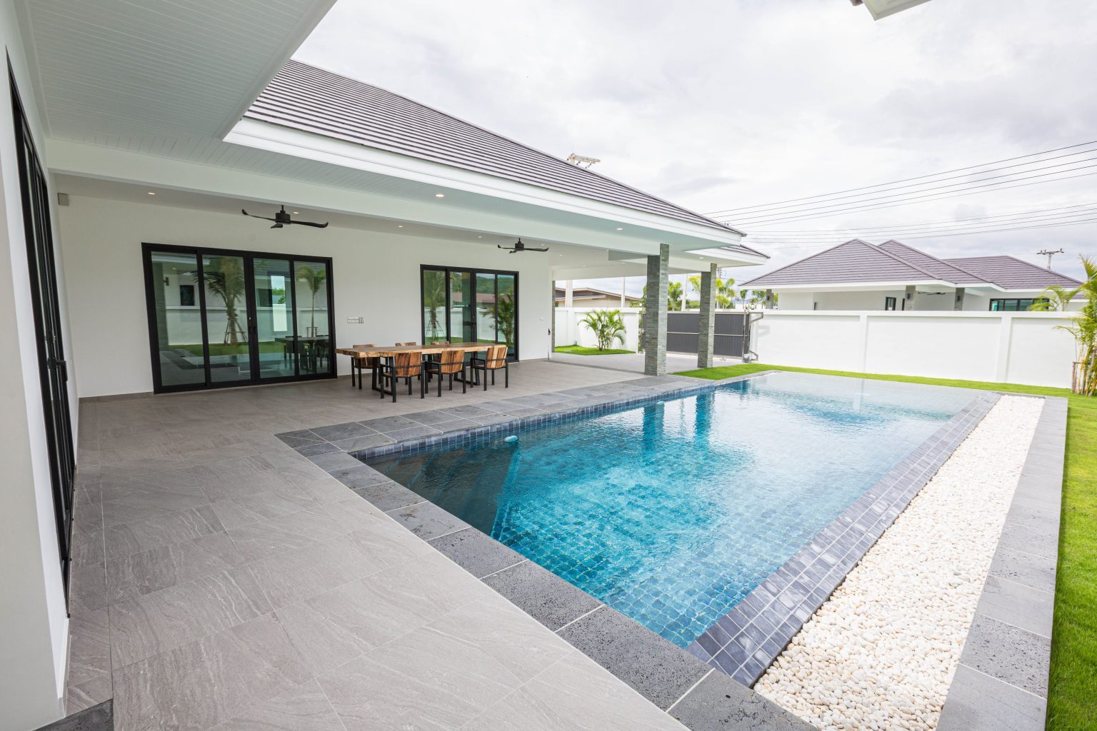 BHUMI Hua Hin – Luxury Pool Villas on Expansive Private Plots, thumbnail 4