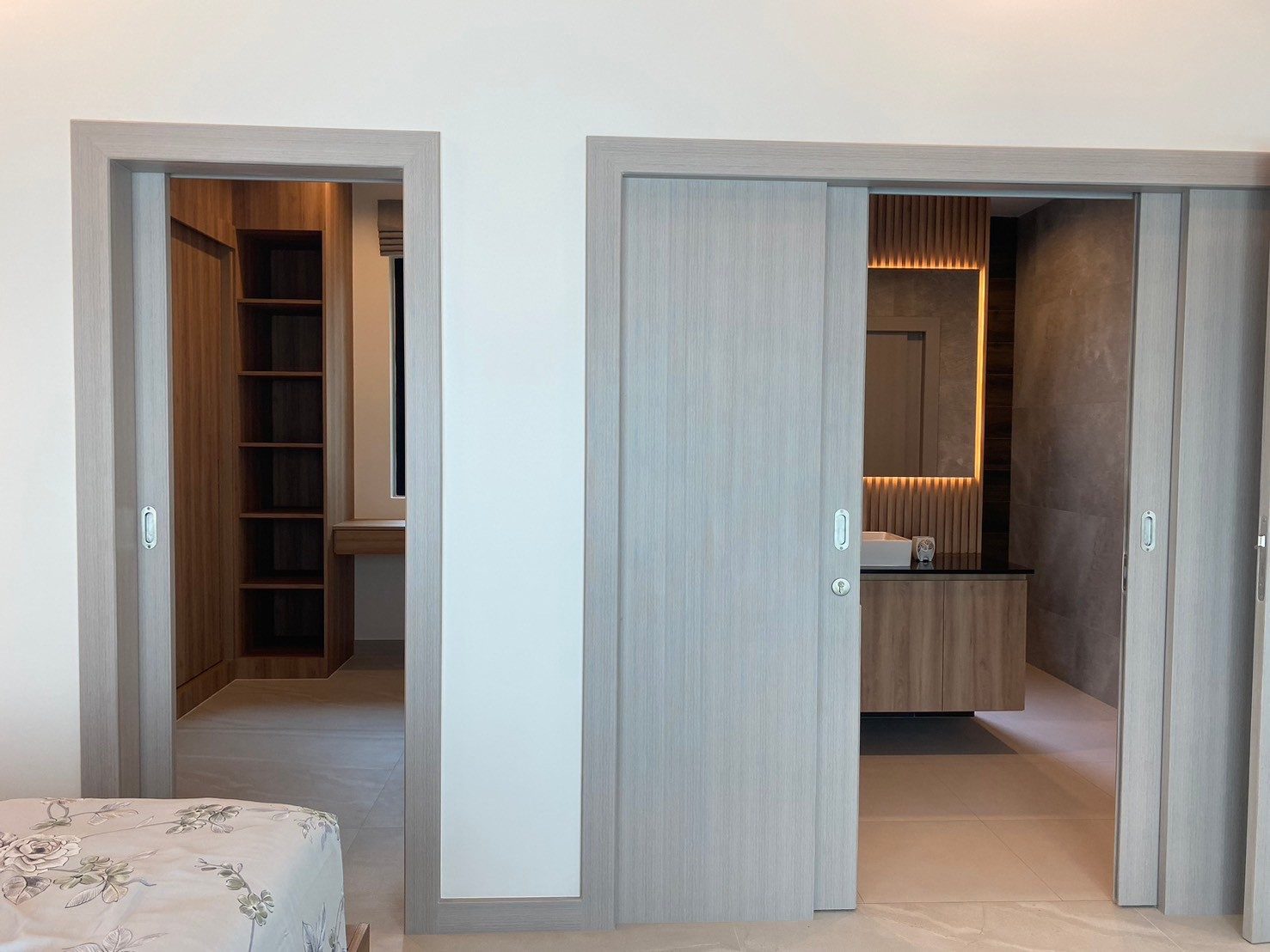 Modern 3-Bedroom Pool Villa Near Soi 102 & Pineapple Valley Golf Club, thumbnail 6